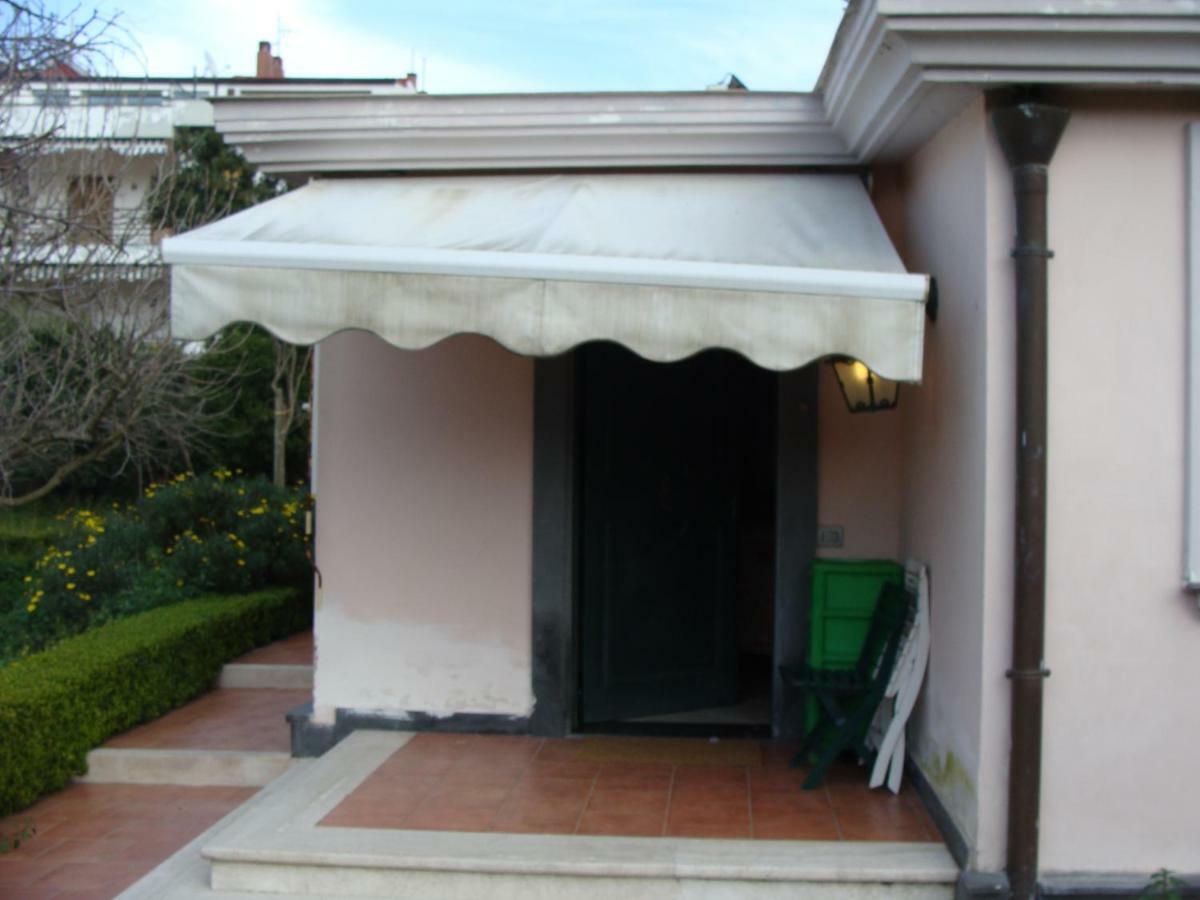 Villa Luisa Portici Luaran gambar